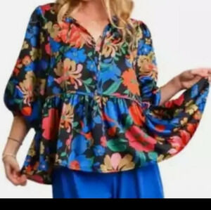 Umgee Spring Floral Satin Feel Pullover Boho Top Sz 2XL (NWT)